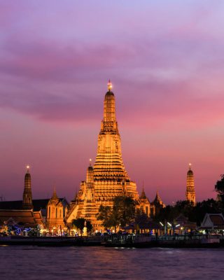 wat-arun-temple-dawn-twilight-bangkok-thailand (1)